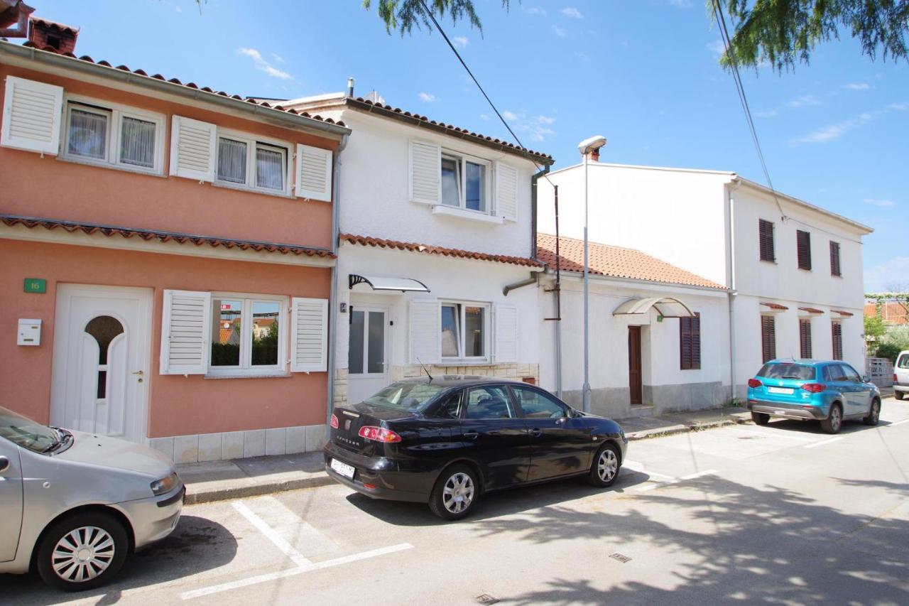 Holiday Apartment Dominik Пула Екстериор снимка
