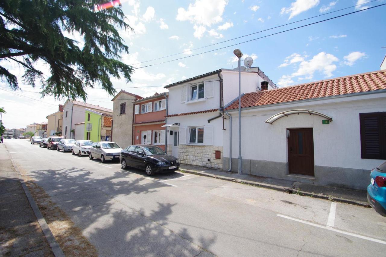 Holiday Apartment Dominik Пула Екстериор снимка